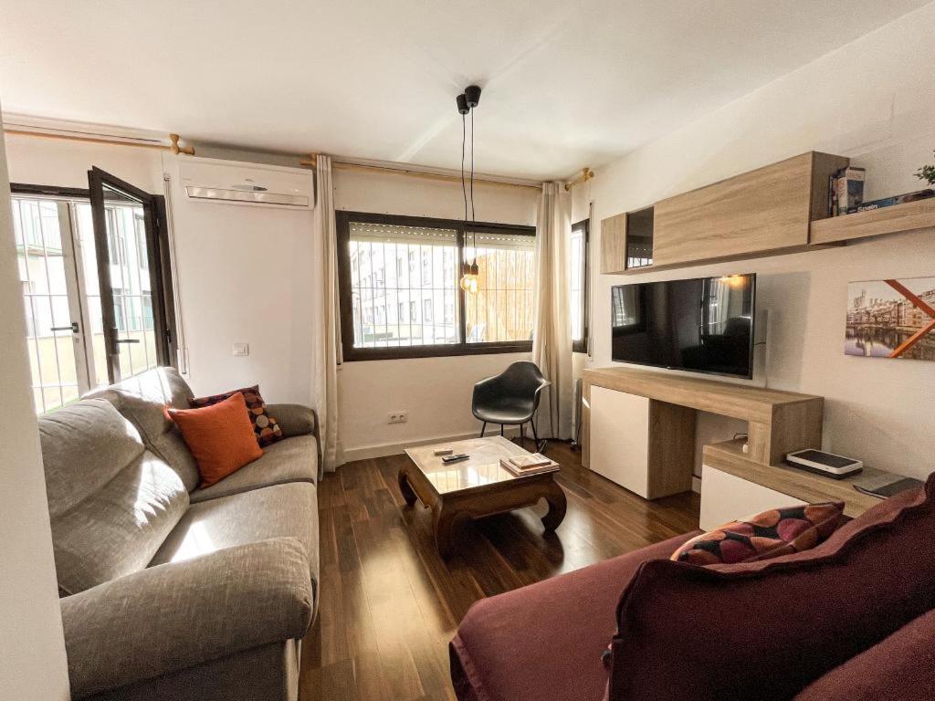 ז'ירונה Apartamento Para 4 Con Terraza En El Centro מראה חיצוני תמונה